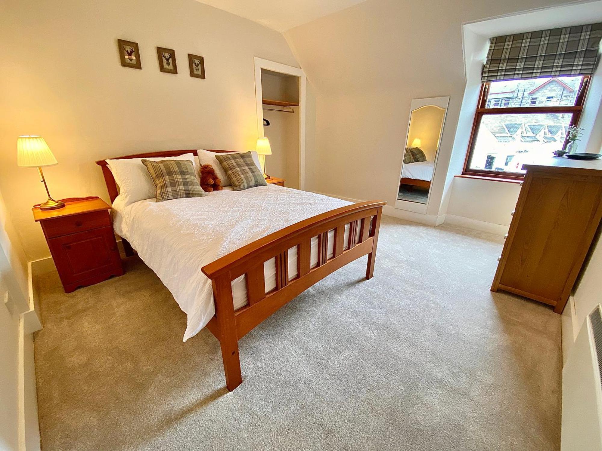 Bruachdryne Braemar Accommodation Bagian luar foto